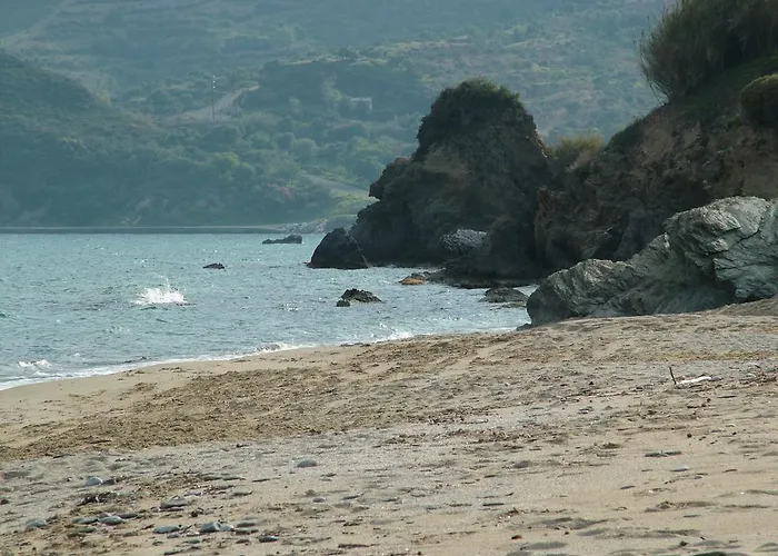 Casa de hóspedes Xenonas Thalis Skoutárion